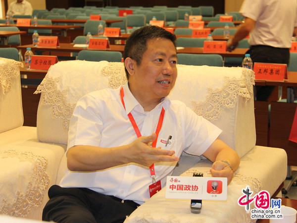 紅豆為什么贏？看周氏三代從手工作坊到國(guó)際布局